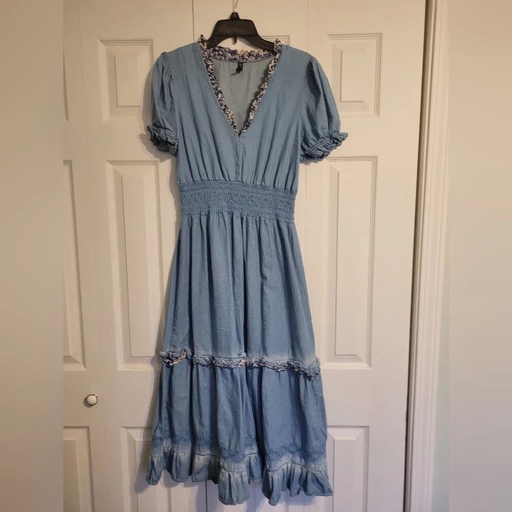 Womens Dress - Picture 1 of 3